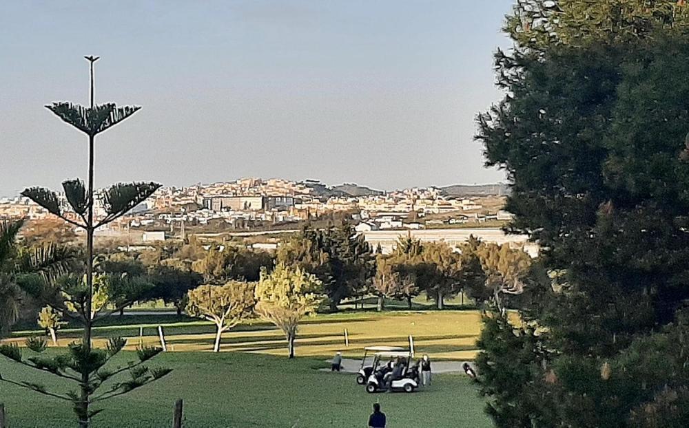 Appartement Baviera Hills - Torre Del Mar - Costa Del Sol 卡莱塔·德·贝莱斯 外观 照片