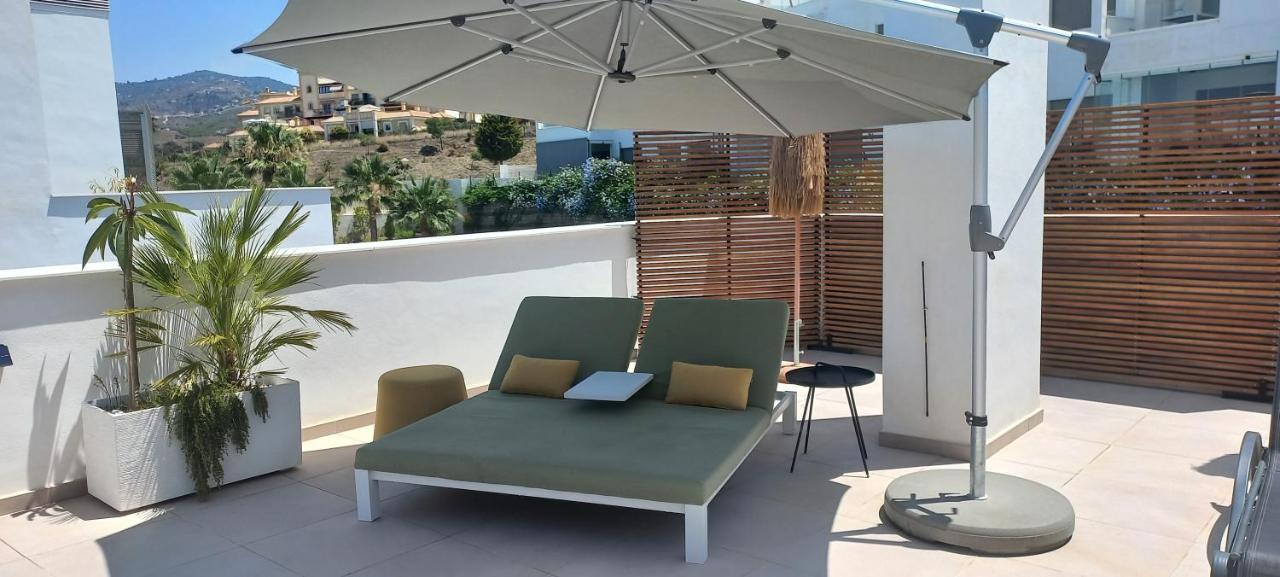 Appartement Baviera Hills - Torre Del Mar - Costa Del Sol 卡莱塔·德·贝莱斯 外观 照片